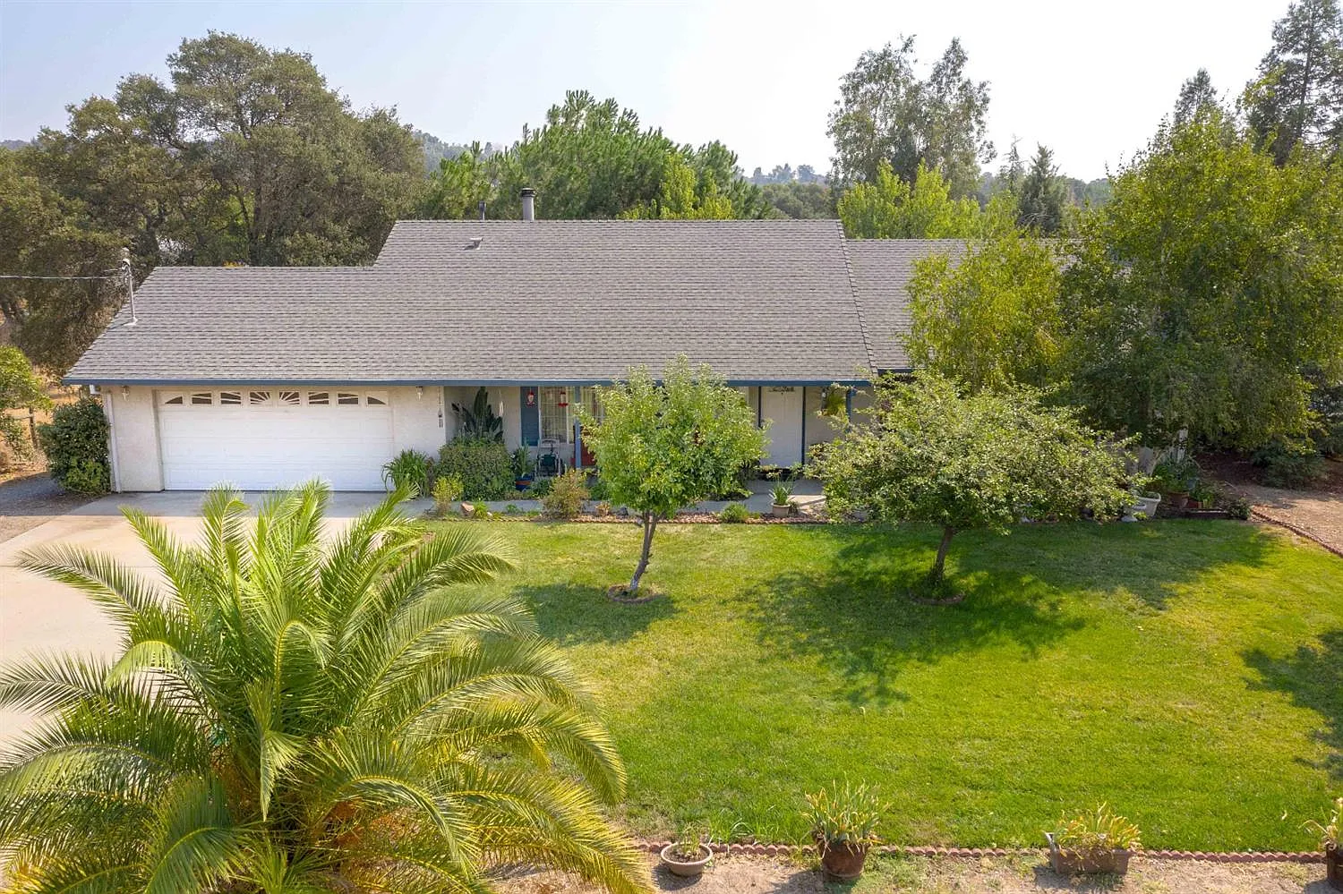 7579 Jenny Lind Rd photo 1