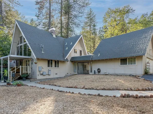 4737 Hartley Dr, Forest Ranch, CA 95942