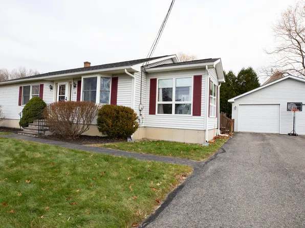 58 Deer Park Drive, Brewer, ME 04412