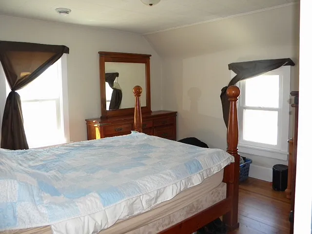 309 Birch Ave S — Photo 6