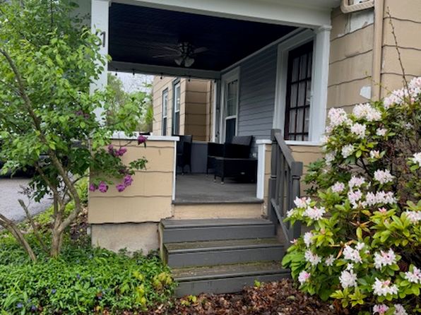 61 West Ave