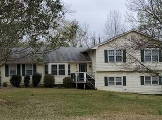 308 Aspen Lake Dr W, Newnan, GA 30263