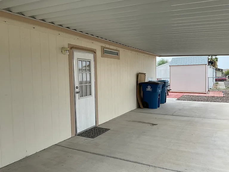 766 Holly St — Photo 22
