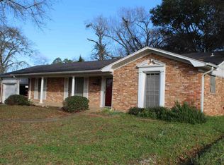 1610 Hillcrest St, Jacksonville, TX 75766