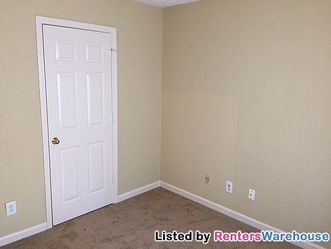 2nd image of 3379 Endicott Ln
