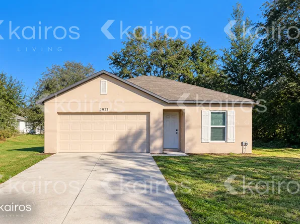 2971 W Manitoba Pl, Citrus Springs, FL 34433