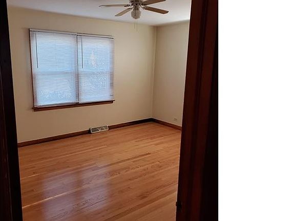 5th image of 15540 Gouwens Ln