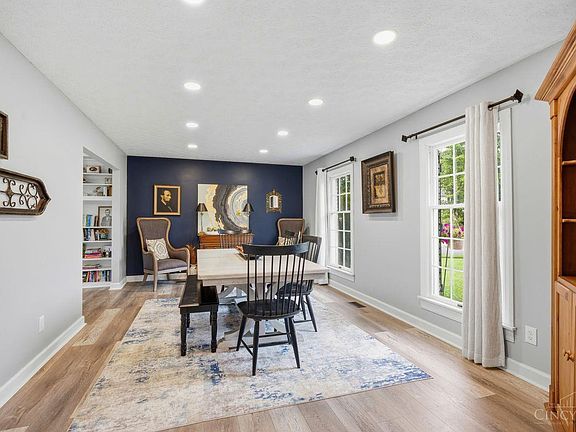 4th image of 3276 Greenwich Dr
