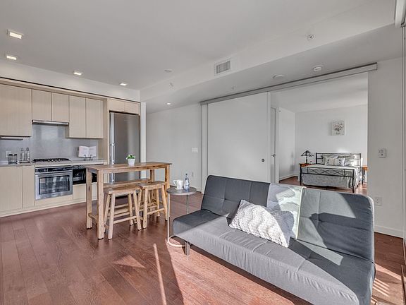 3rd image of 590 1st Ave S APT 603