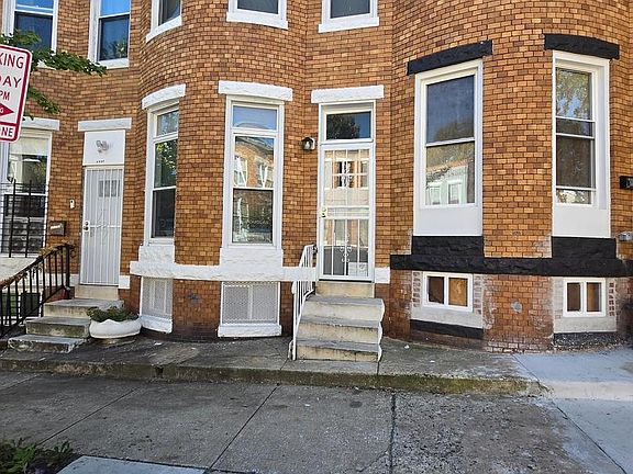 2nd image of 2529 W Fairmount Ave