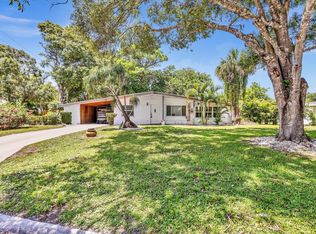 3041 Pioneer Cir, Fort Pierce, FL 34982