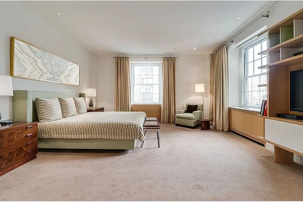 Sold by Stribling | media 4