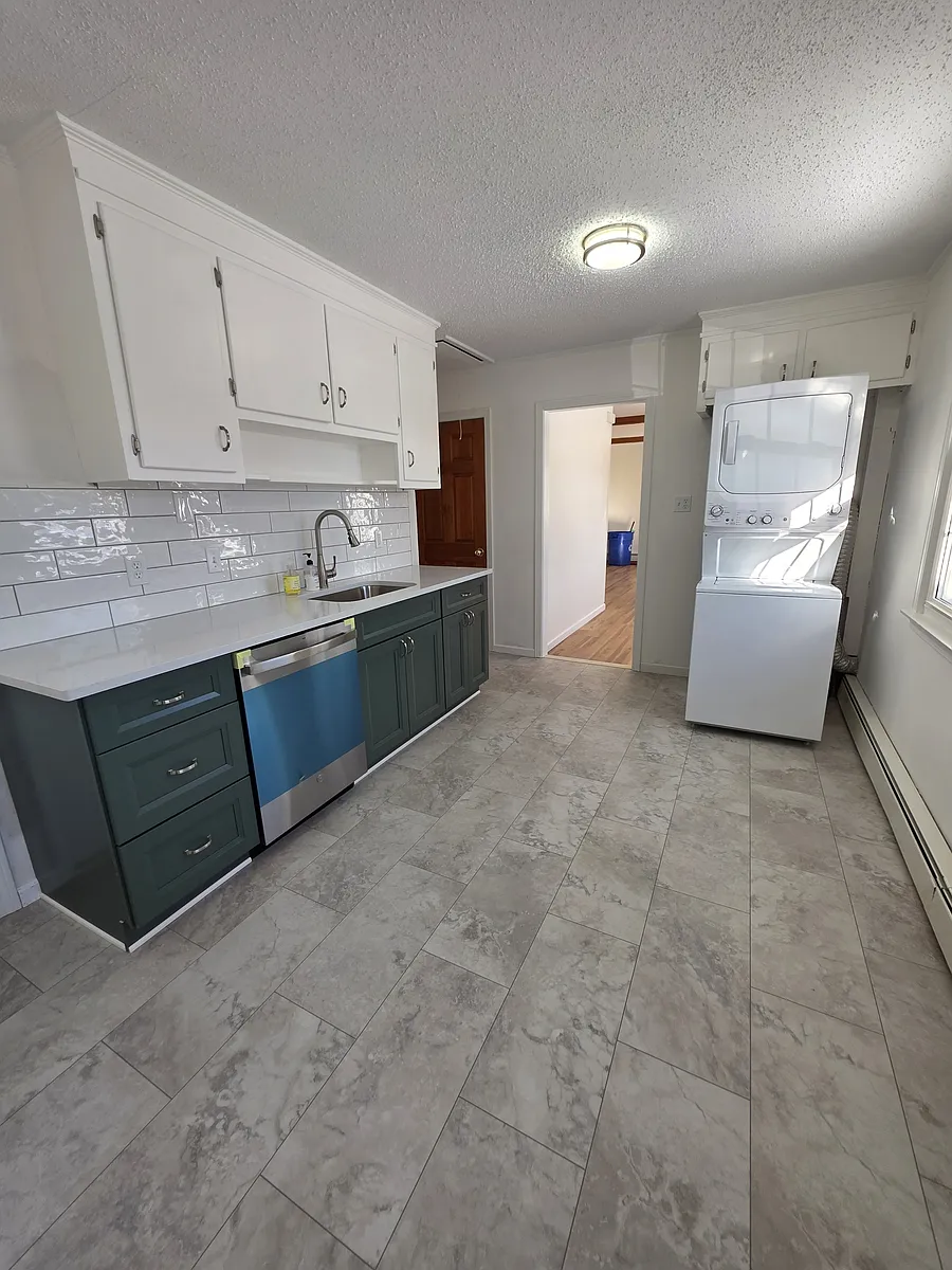 Space saving stacked washer and dryer - Louis Pl