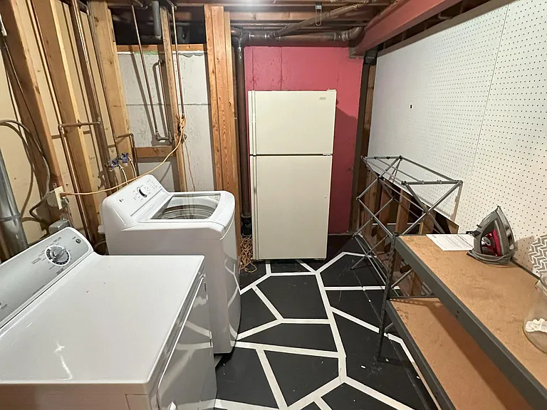 6303 Urban St — Photo 15