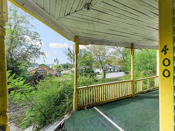 5th image of 400 1st Street