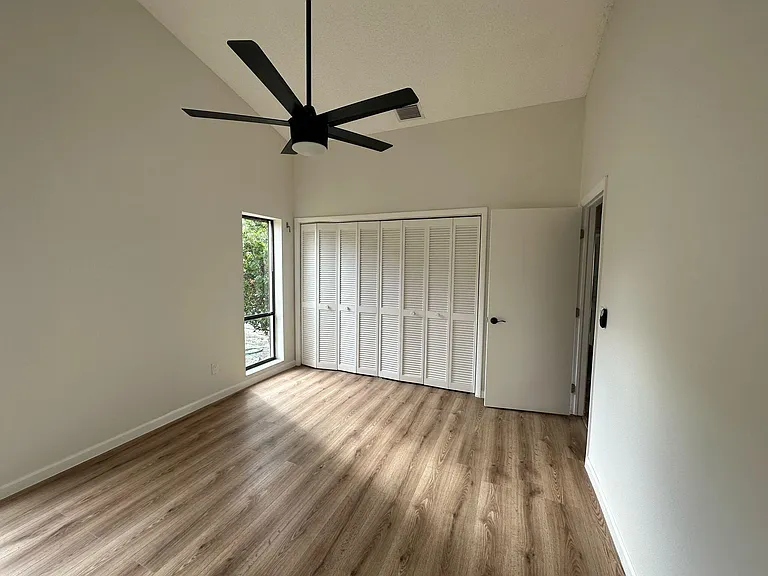 7243 Encina Ln — Photo 11