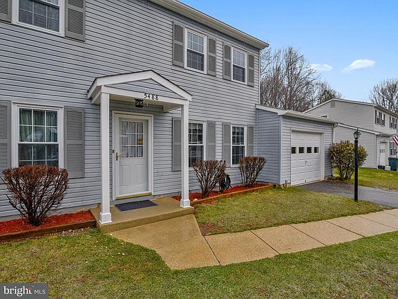 3rd image of 5488 Saddler Ln