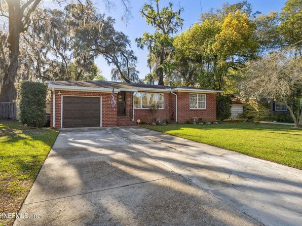 1007 Brierfield Dr