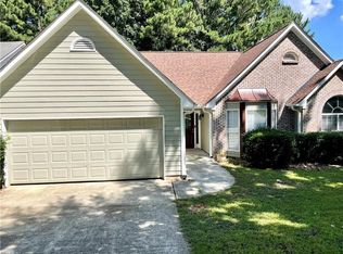 5177 Sterling Trace Dr NW, Lilburn, GA 30047
