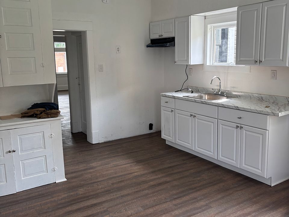 1st image of 337 Market St #2