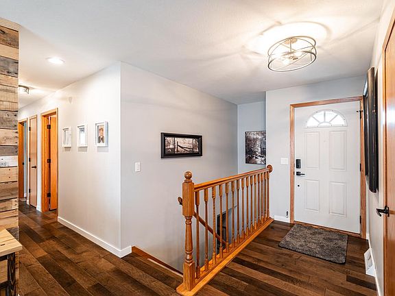 2nd image of 133 Settlement ROAD