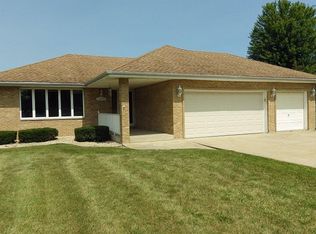 11730 W 94th Pl, Saint John, IN 46373