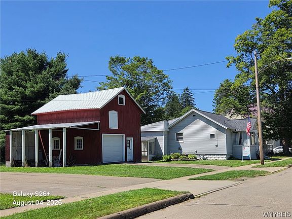 2nd image of 2 S Park St
