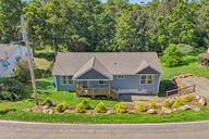 Locust Grove Rd-S3007-024.jpg