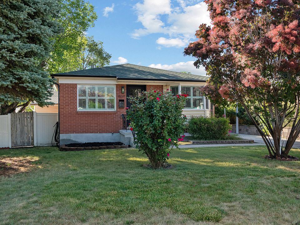 1st image of 1569 E Lanebrook Cir S