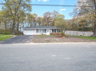 19 Waleco Rd, Brockton, MA 02302