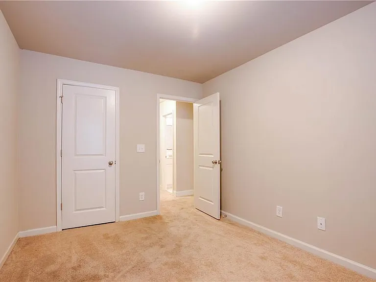 1795 Garbrooke Cv — Photo 15