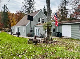 263 Rock Lake Rd, Fairmont, WV 26554