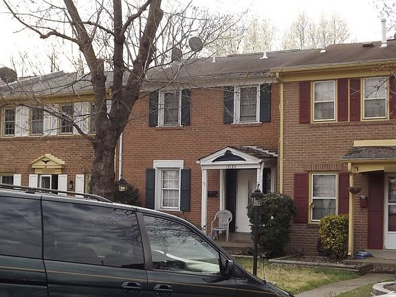 2nd image of 13132 Putnam Cir