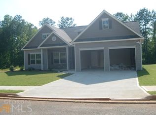 160 Stocks Cir, West Point, GA 31833