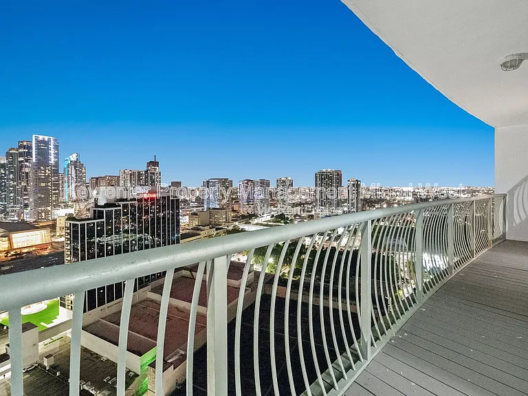 1750 N Bayshore Dr #3312 — Photo 6