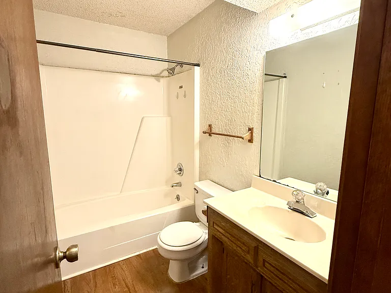 517 A St NW #1 — Photo 8