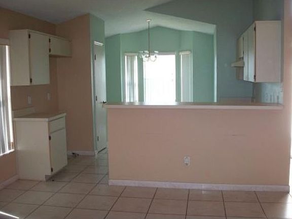 4th image of 8043 Antibes Ct