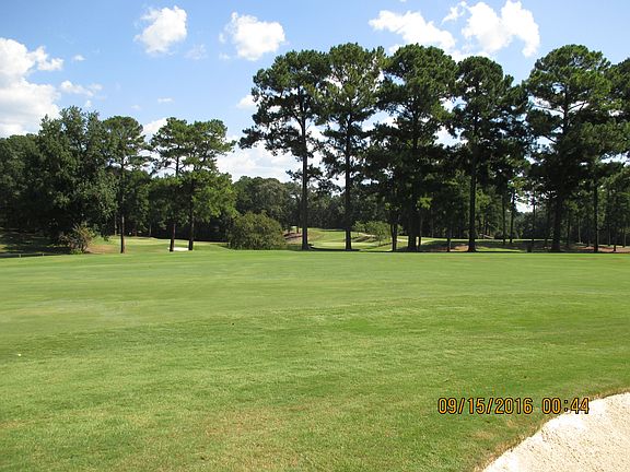 3rd image of 1215 Indian Hills Dr