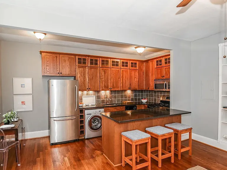 3010 Wisconsin Ave NW #104 — Photo 8