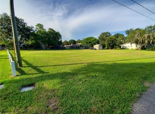 808 Russell Dr, Plant City, FL 33563