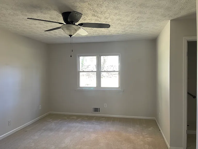 6802 Oakland Dr — Photo 6