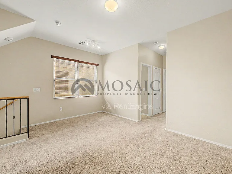 1384 S Sabino Dr — Photo 8