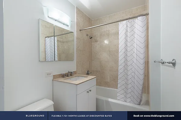 Rented by The Blueground | media 12