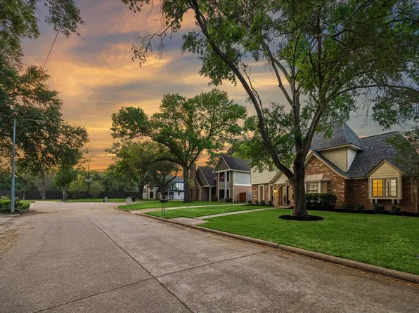 18310 Widcombe Dr, Houston, TX 77084