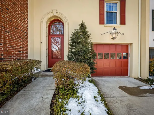 6 Hume Ct #24, Baltimore, MD 21204