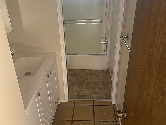 4th image of 1469 Sierra St #1469