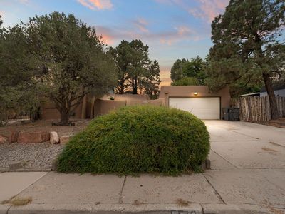 5512 Fordham Dr NW, Albuquerque, NM, 87114