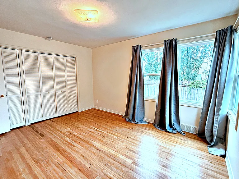 8048 SE Ellis St — Photo 10