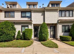 271 Signs Road #E, Staten Island, NY 10314