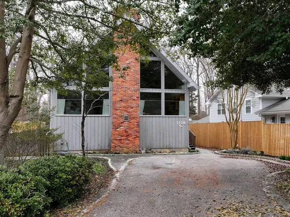 143 E Lake Dr, Annapolis, MD 21403